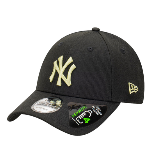 New Era New York Yankees 9FORTY Cap - Black/Bay Leaf